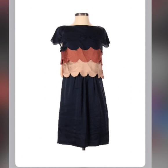 Ali Ro size‎ 2 super cute dress - Picture 3 of 6